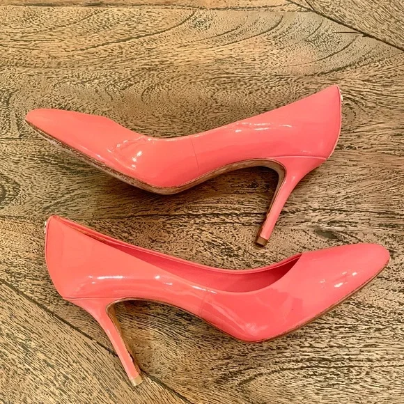 Coach Nala coral patent leather heels, Size 7.5 - Picture 6 of 7